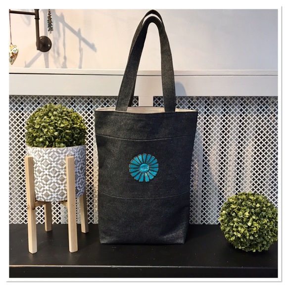 HBBK - The Lollipop Tote in Teal - Picture 2 of 3